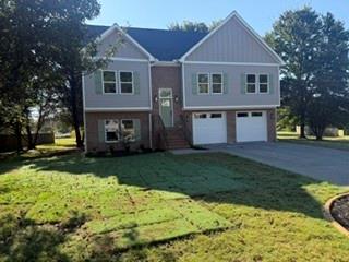 13 Colony Court NW — photo