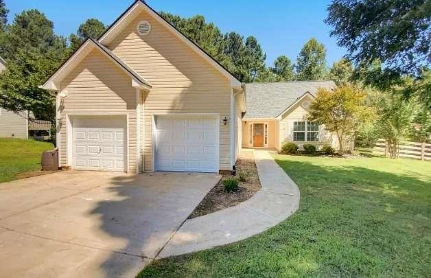 89 Oak Ridge Drive — photo