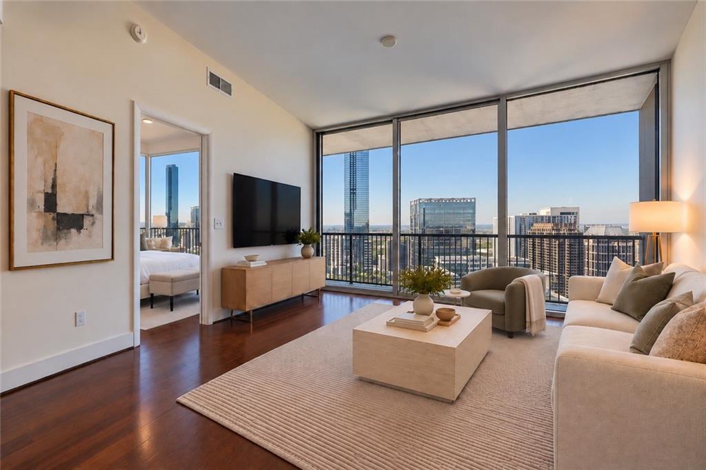 1080 Peachtree Street NE Unit 3116 — photo