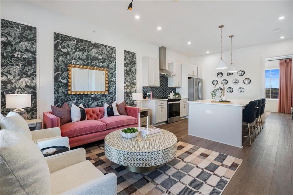 928 Hughley Circle Unit 6 — photo
