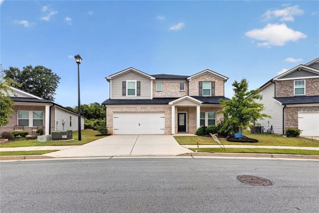 5911 Green Ash Court — photo