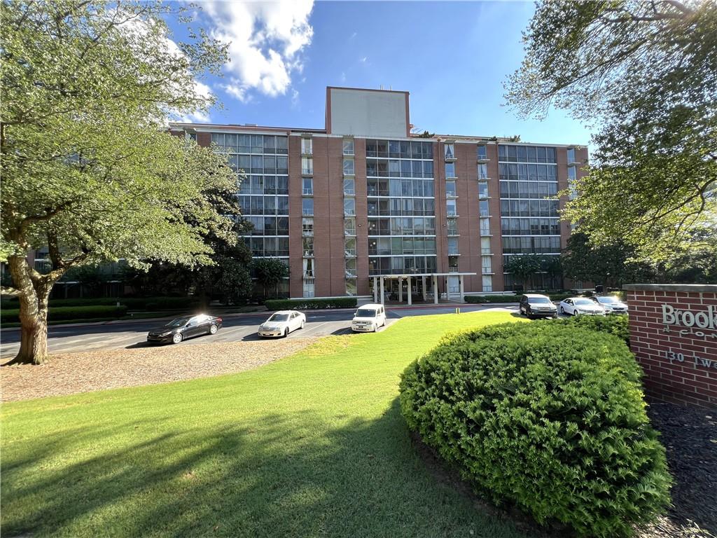 130 26th Street NW Unit 808 — photo