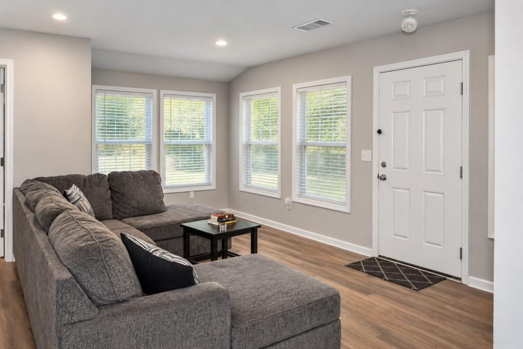 Home in Conyers, GA 30012 — photo 2