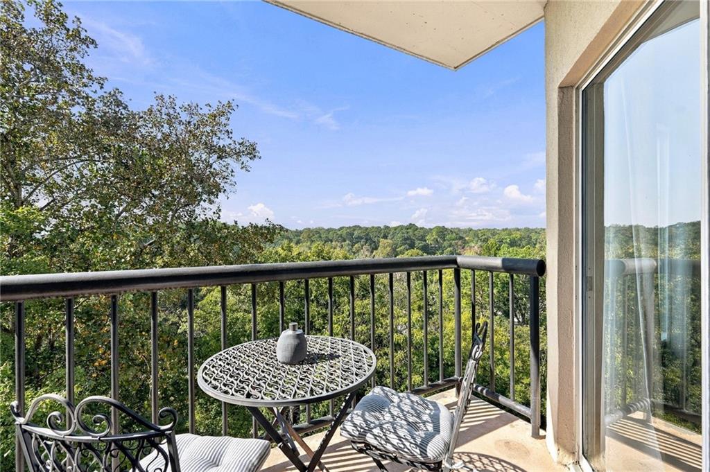 1 Biscayne Drive NW Unit 609 — photo