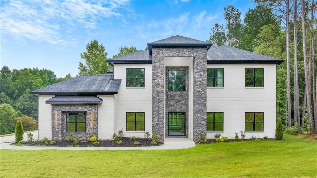 1330 Upchurch Road — photo