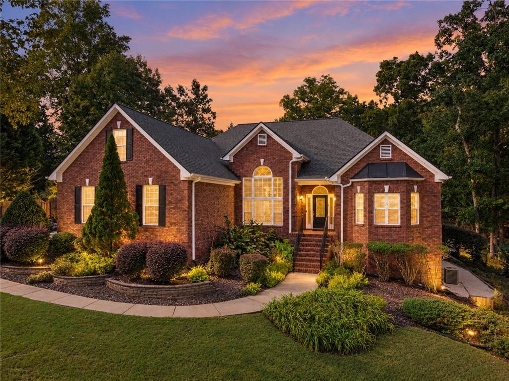 1616 Holly Ridge Drive — photo