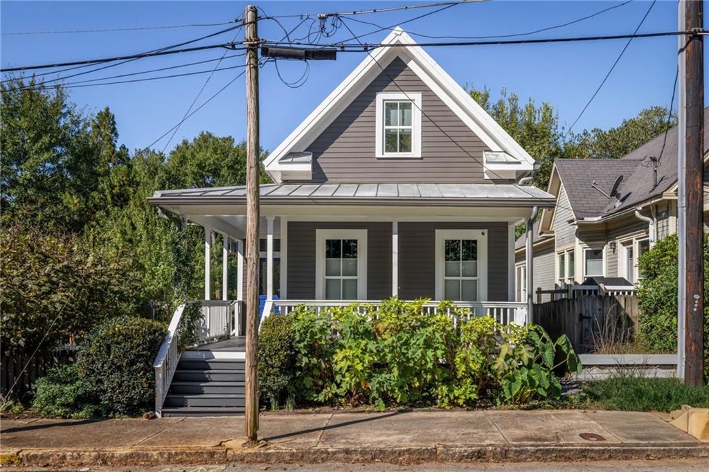 606 Pickett Street SE — photo