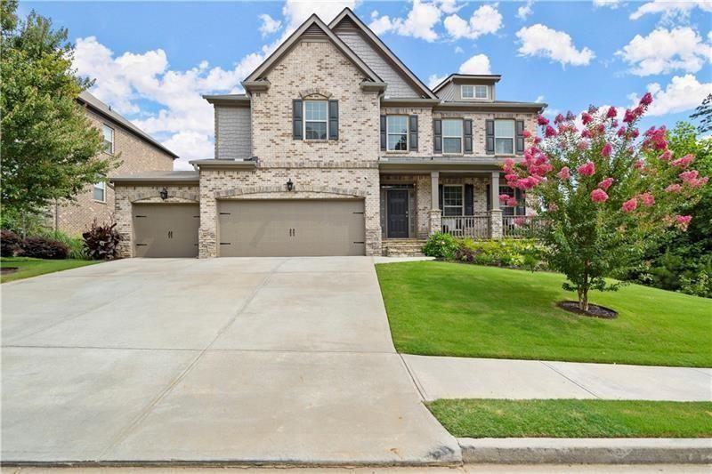 4316 Woodland Bank Boulevard — photo