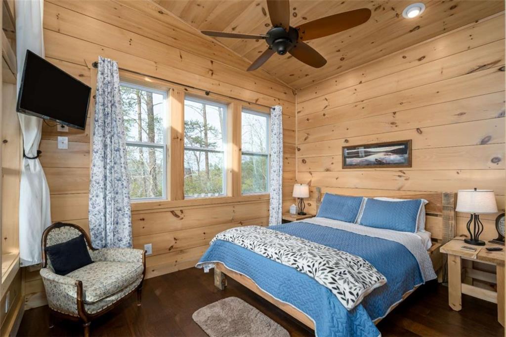 21 Riverview Circle, Blue Ridge, GA 30513 — photo 2