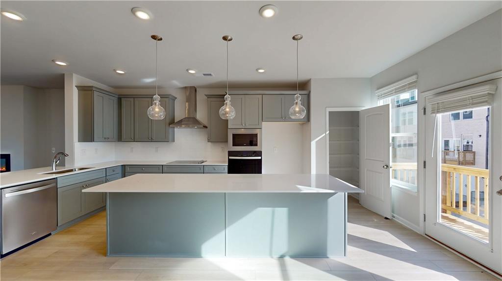 2604 Daybreak Lane — photo