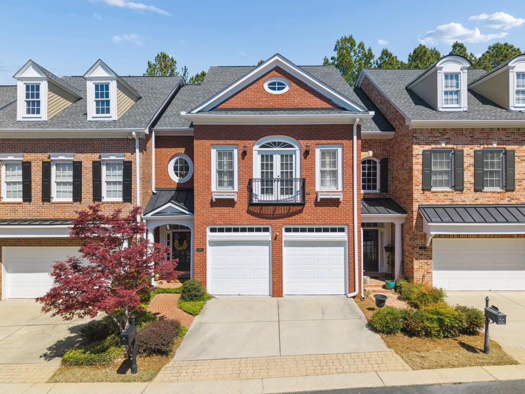 2305 English Ivy Court SE Unit 23 — photo