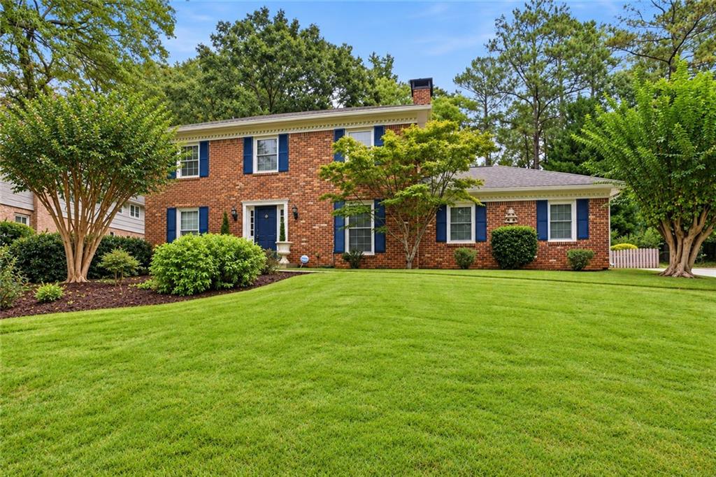 2377 Castleridge Court — photo