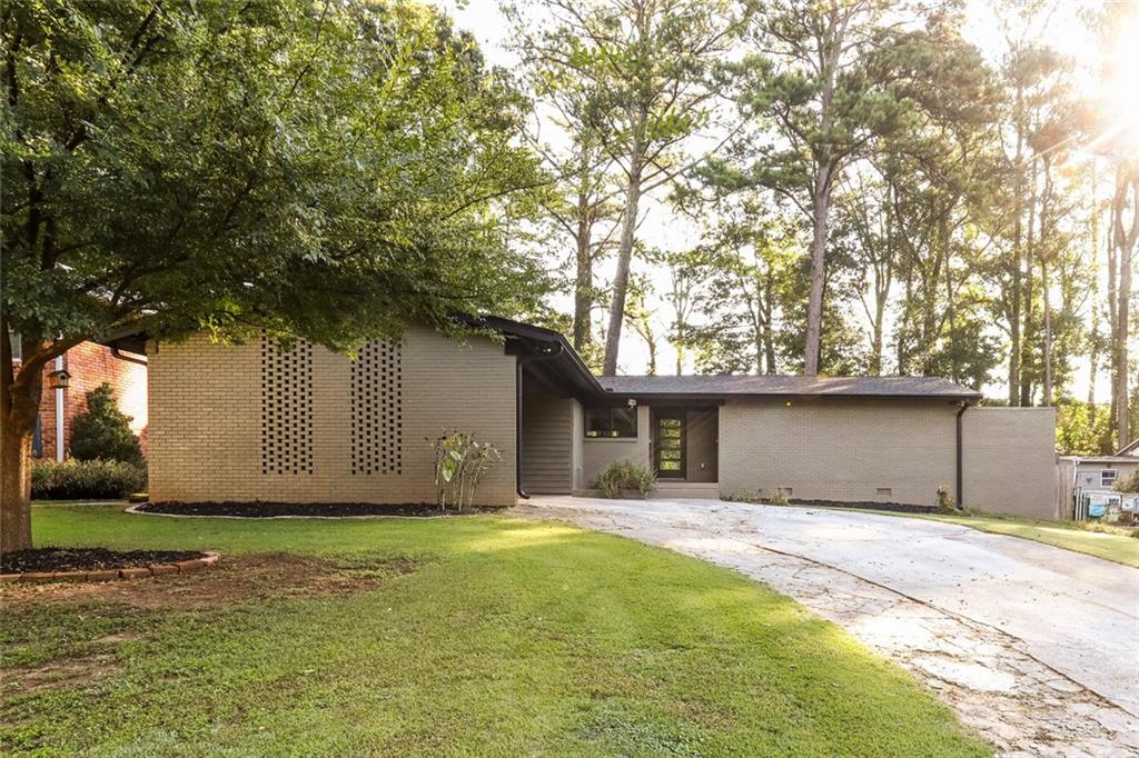 1389 Sanden Ferry Drive — photo