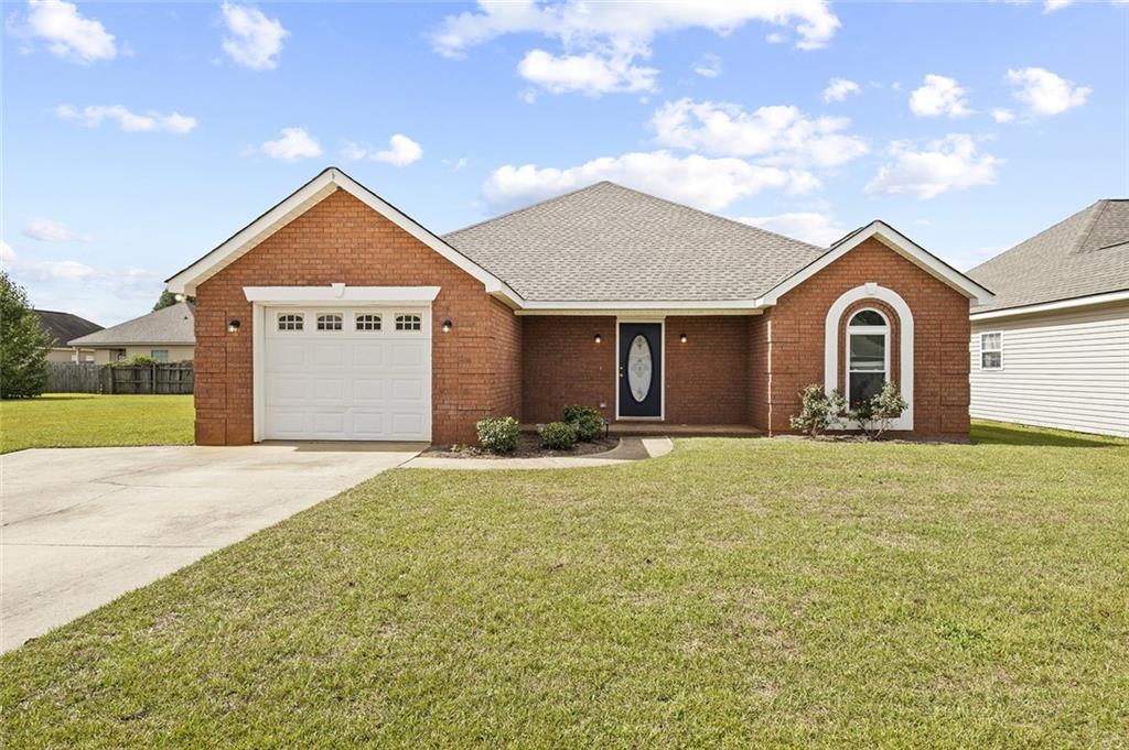 111 Alexandria Court — photo