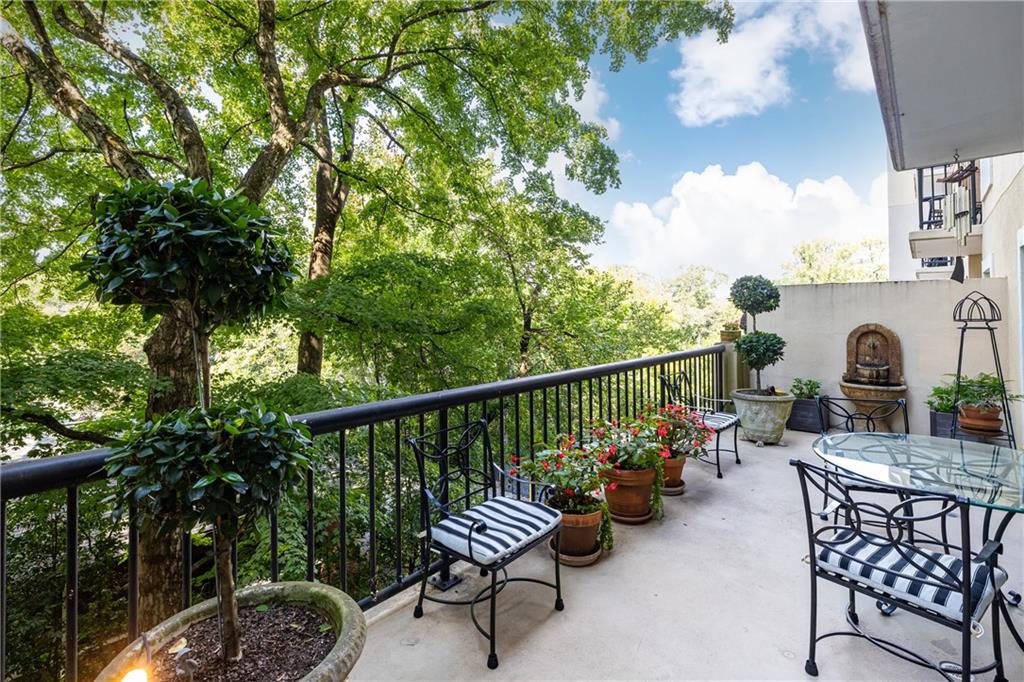 1 Biscayne Drive NW Unit 108 — photo