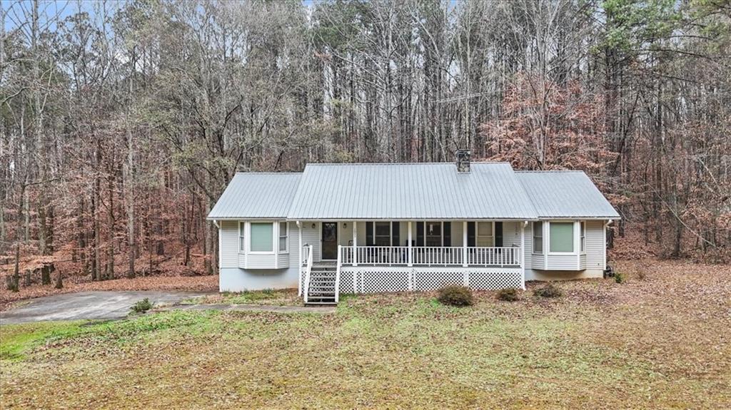 1005 Johnson Brady Road — photo