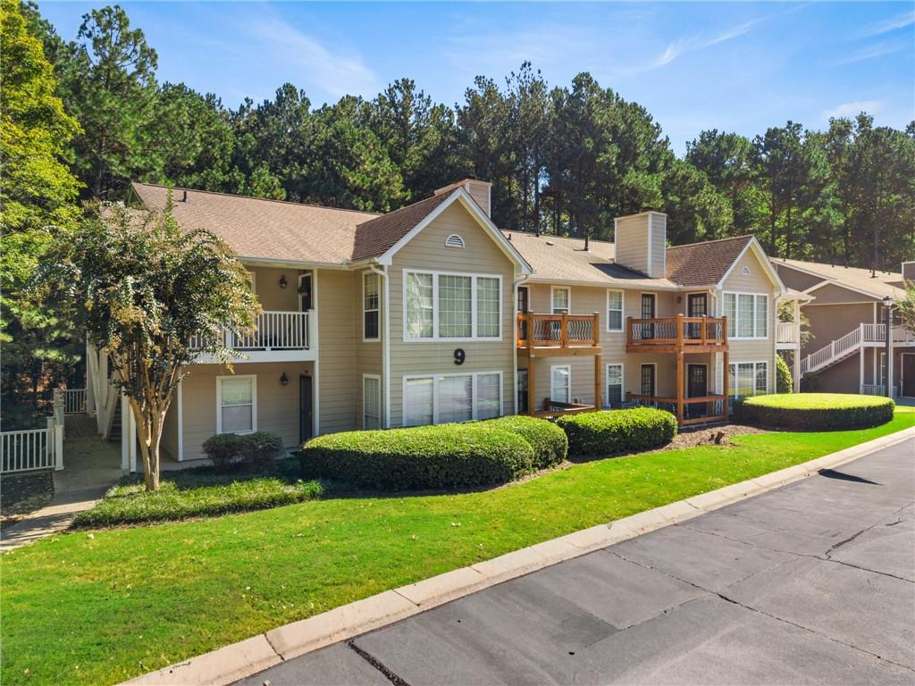 909 Berkeley Woods Dr. Unit 909 — photo