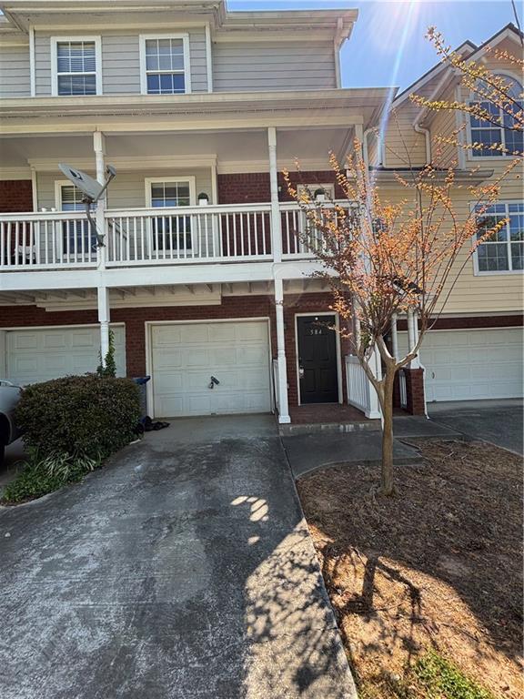 584 Windsor Street SW — photo