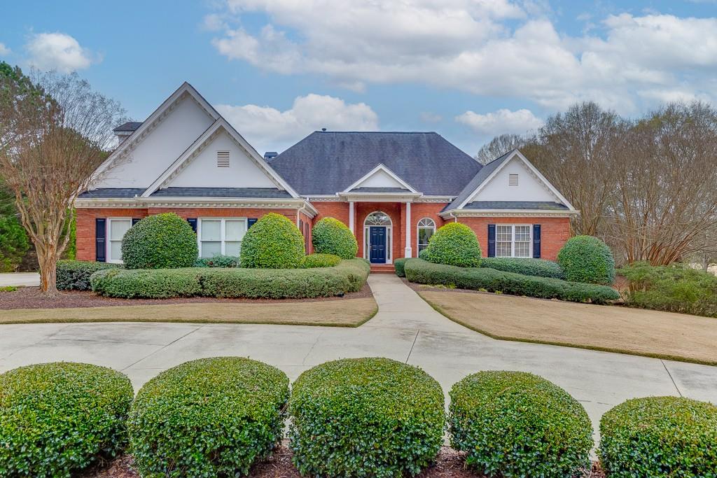 5685 Golf Club Drive — photo
