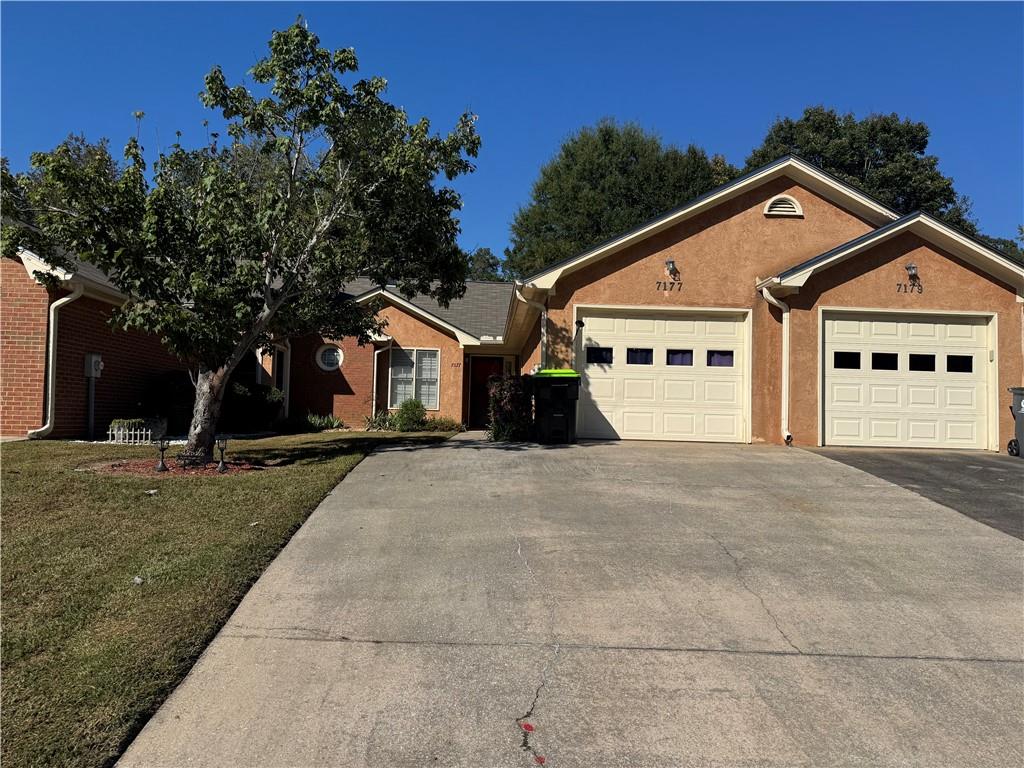 7177 Woodridge Lane — photo