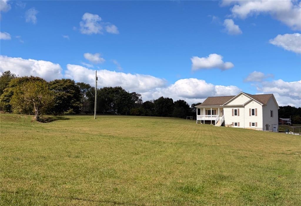 784 Lovebridge Road NE — photo