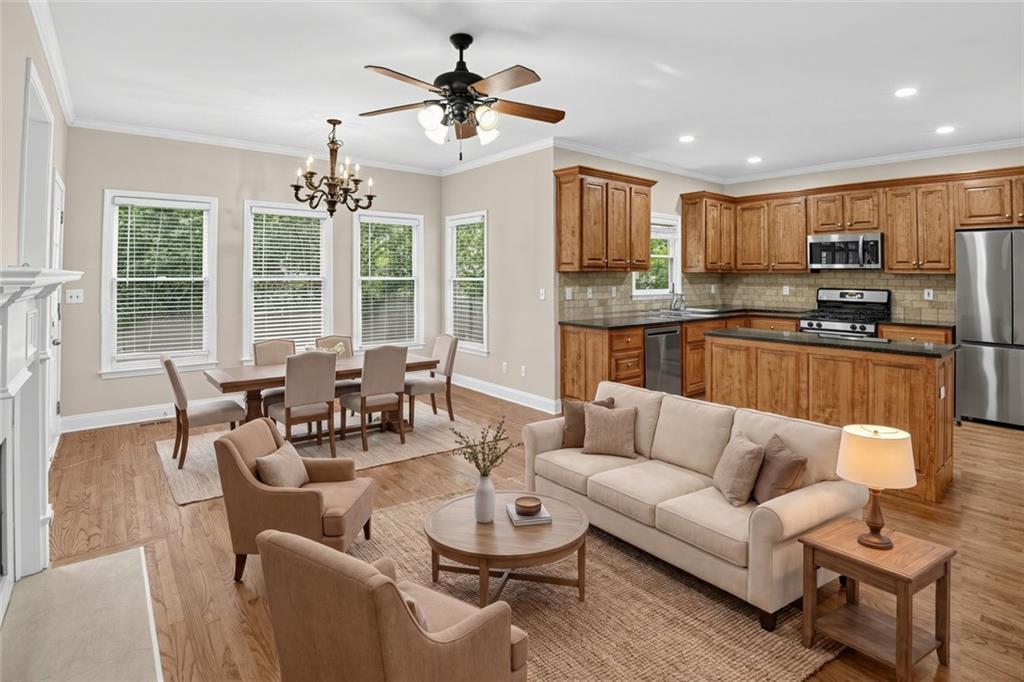 1176 Michael Lane, Decatur, GA 30033 — photo 2