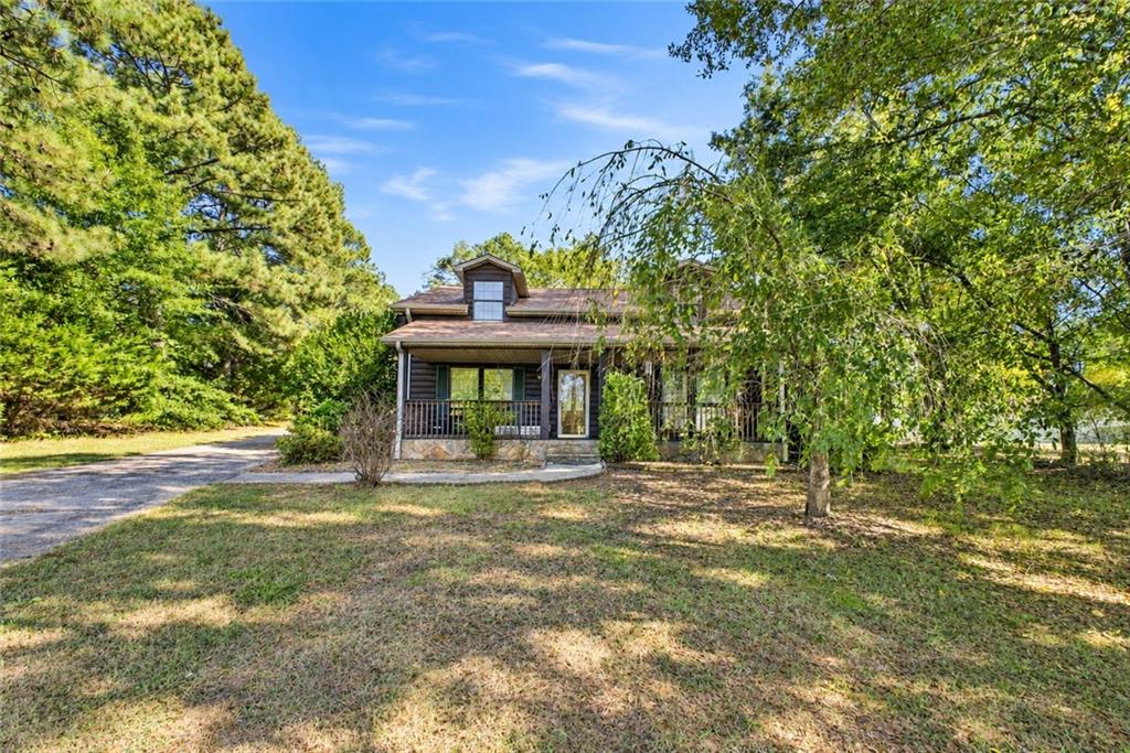 432 Valley Drive — photo