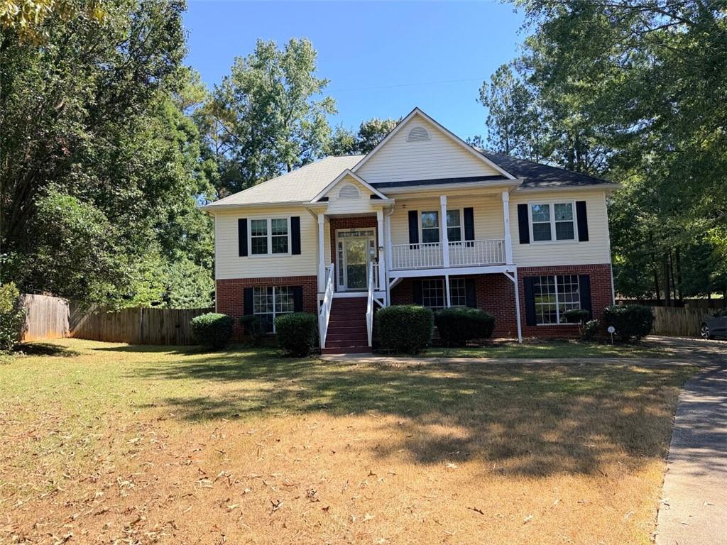1405 Aberdeen Court — photo