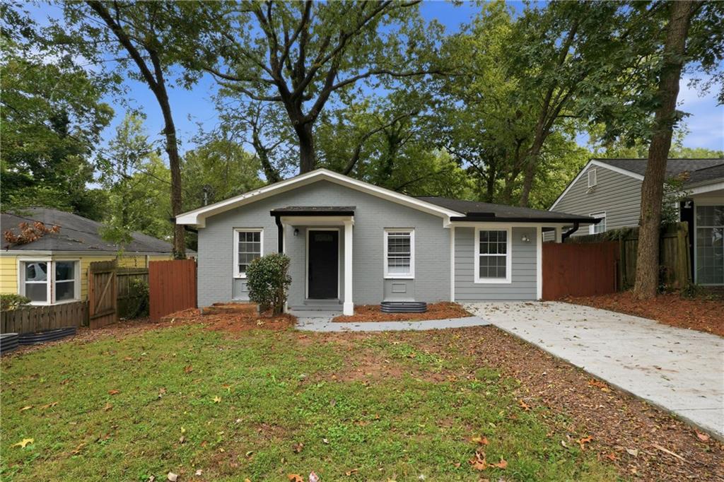 1410 Graymont Drive SW — photo