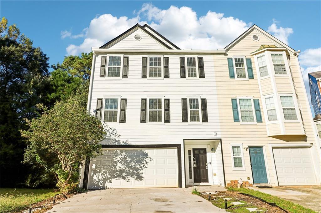 3319 Merlot Court — photo