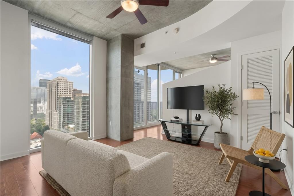 860 Peachtree Street NE Unit 1910 — photo