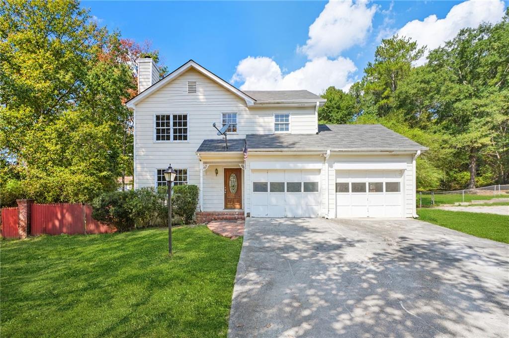 1215 Masters Lane — photo
