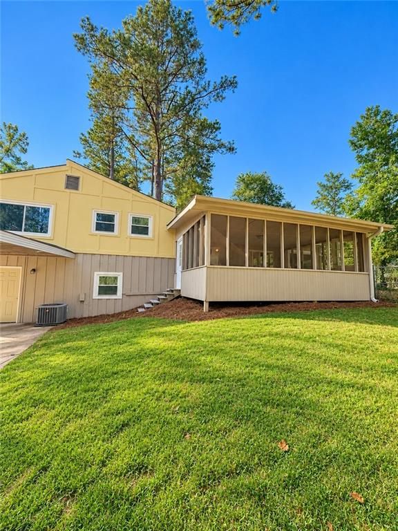 2700 Creekview Point NW — photo