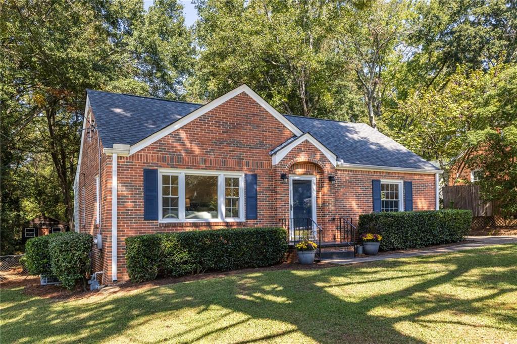 2866 Wiltshire Drive — photo