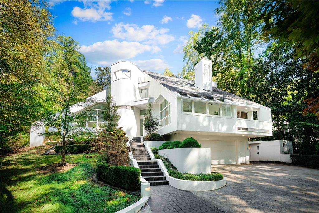 423 Hillside Drive NW — photo