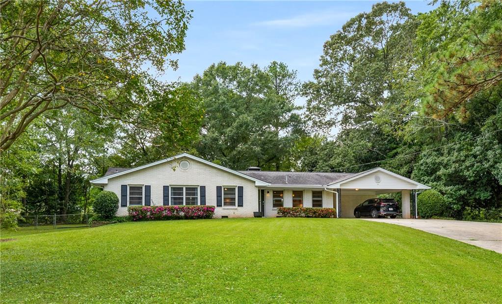 3953 Franks Court — photo