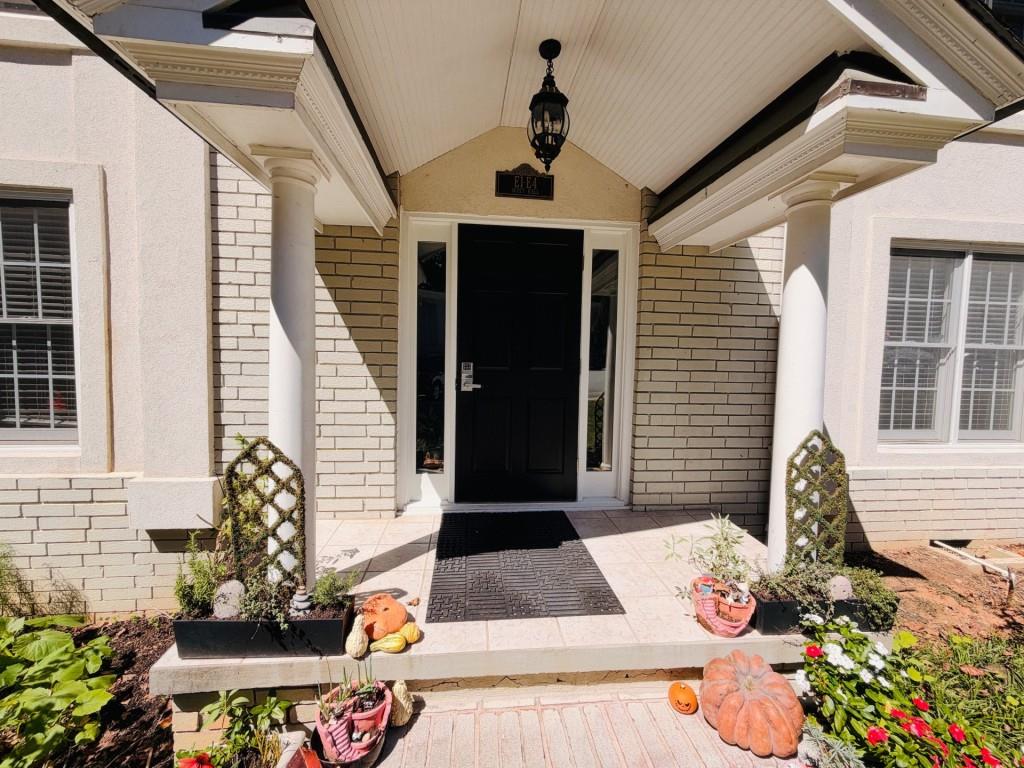 1020 Scott Boulevard — photo