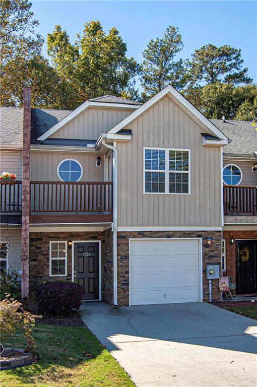 1528 Box Circle — photo