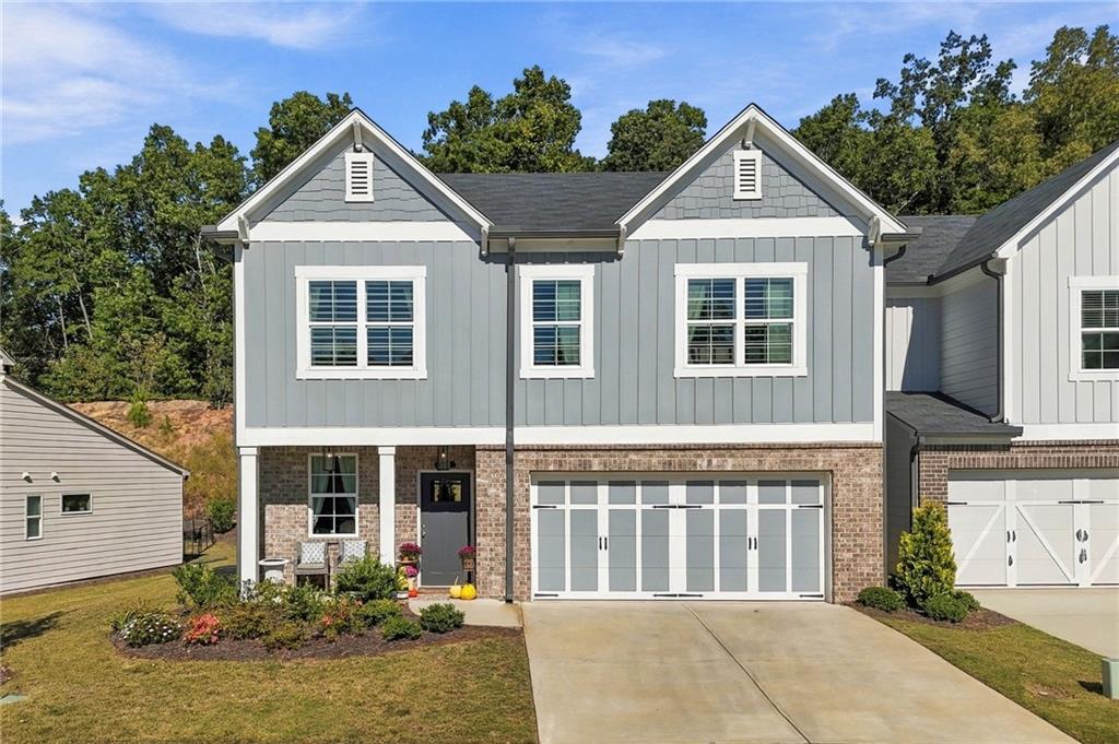 388 Lakeside Court — photo