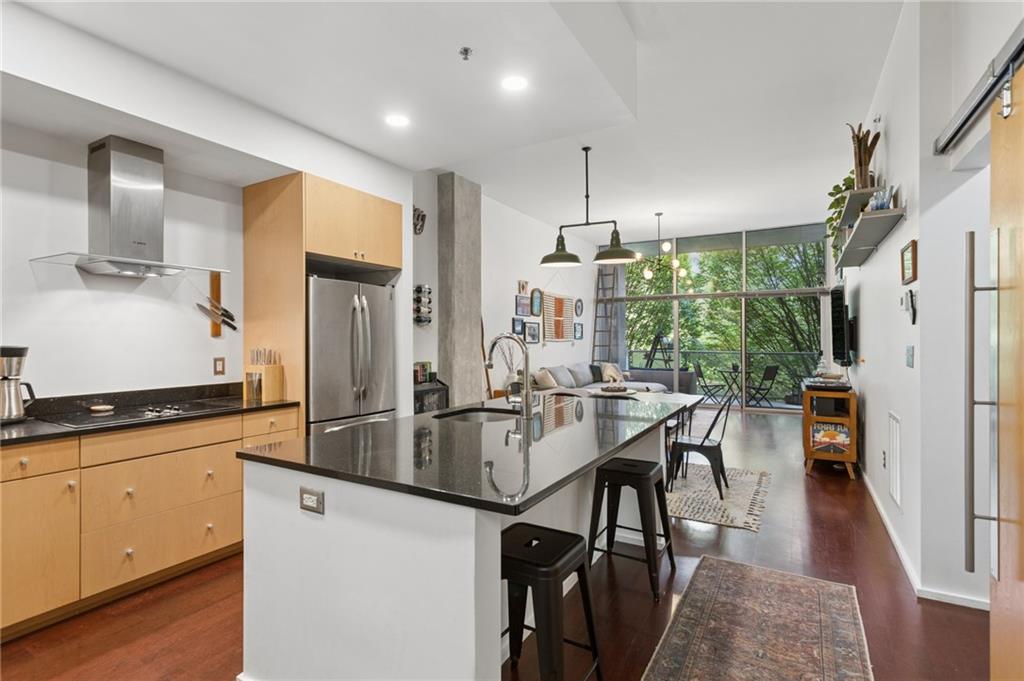 130 Arizona Avenue NE Unit 208 — photo