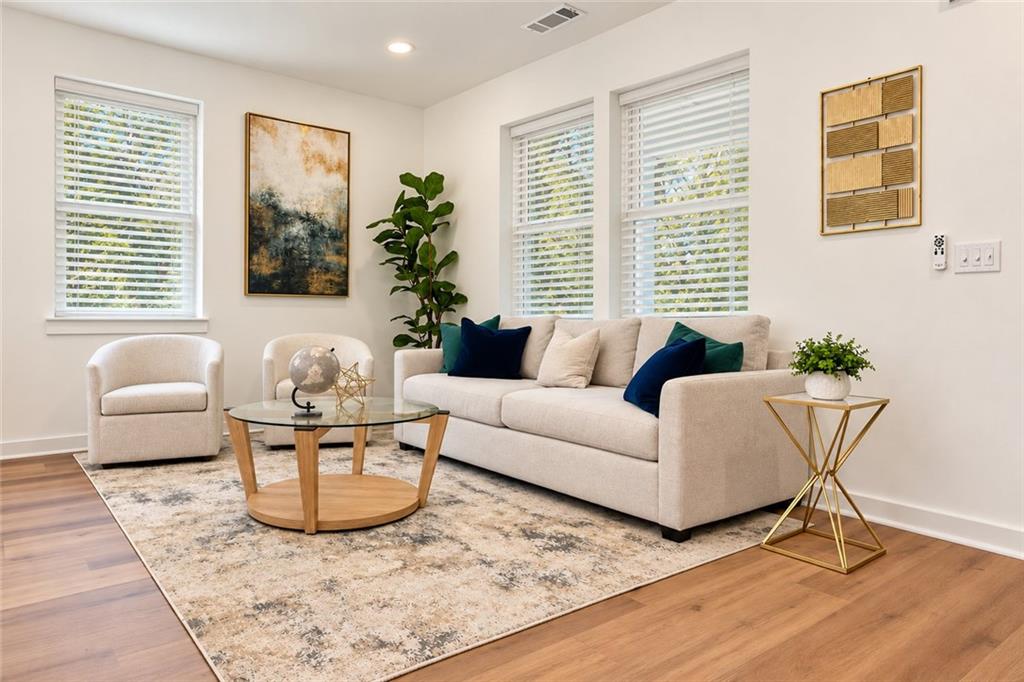 2060 Ruth Street Unit B — photo