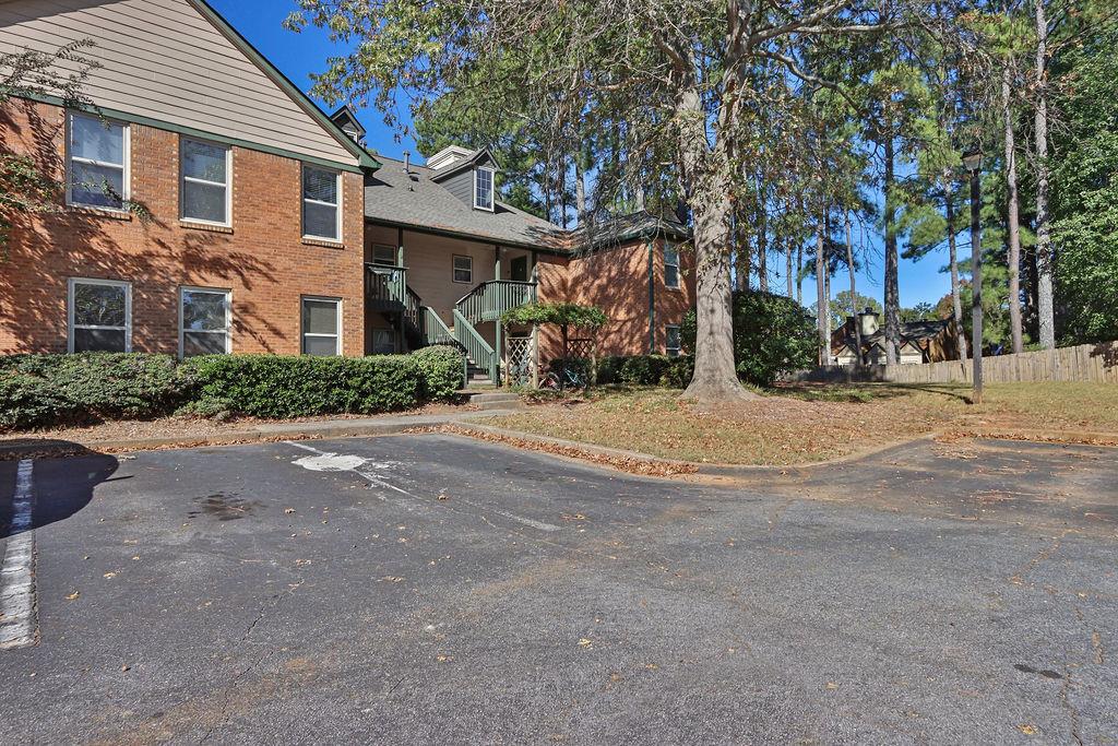610 Bedfort Drive Unit 610 — photo