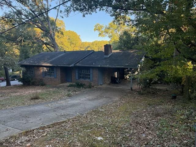 1682 Lakeview Circle — photo