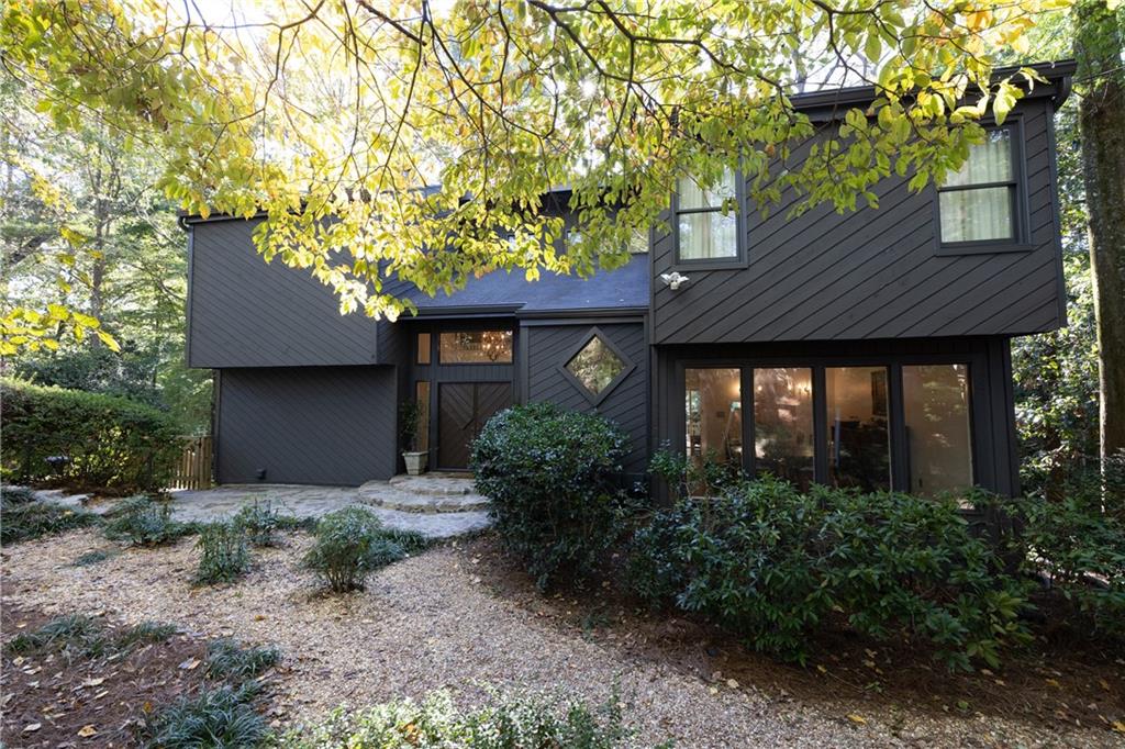 2875 Margaret Mitchell Drive NW — photo