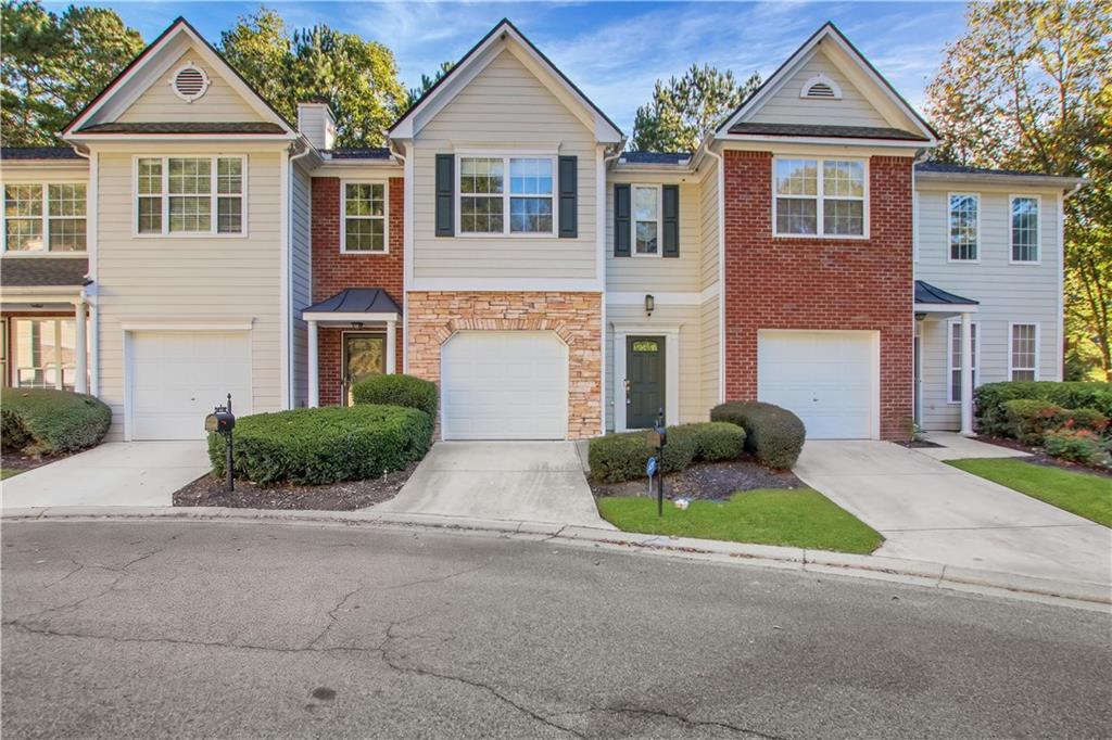 1611 Jackson Trace Court NW — photo