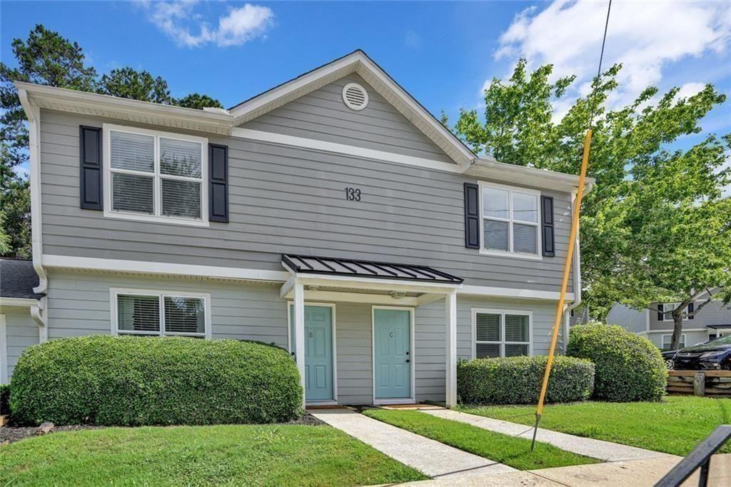 133 Bentley Parkway Unit B — photo