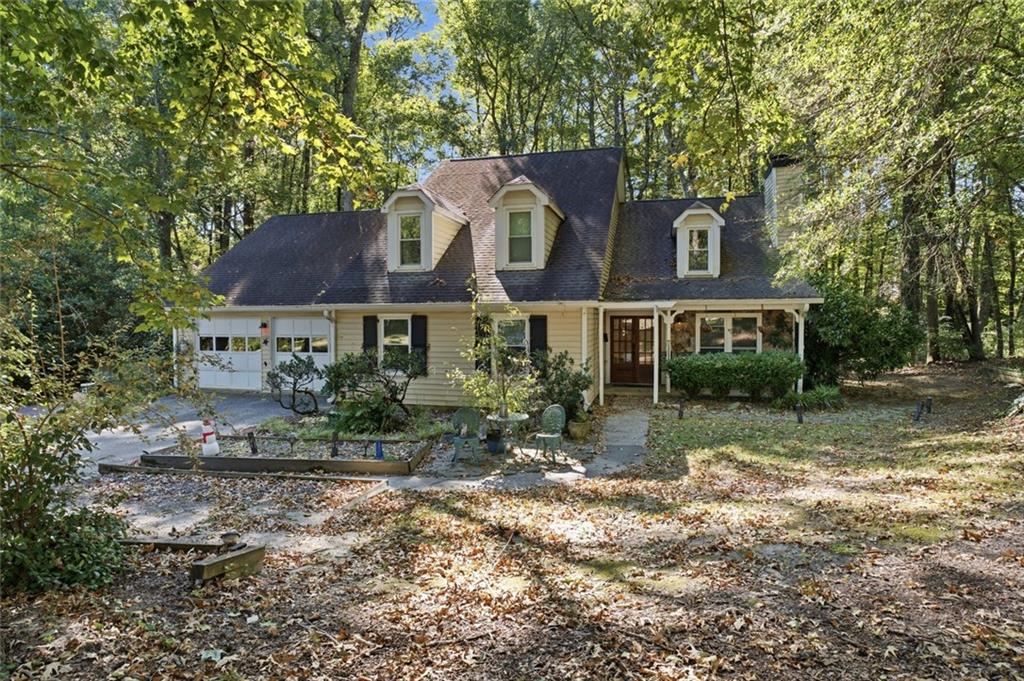 831 Pinebrook Court — photo