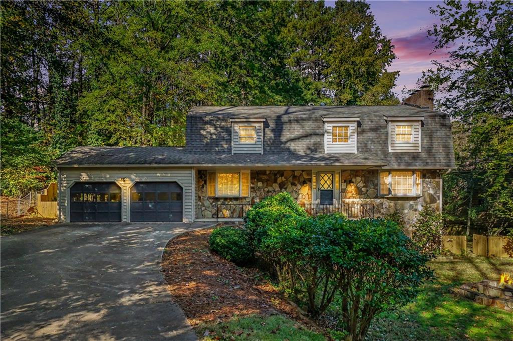 2457 Cedar Wood Court — photo