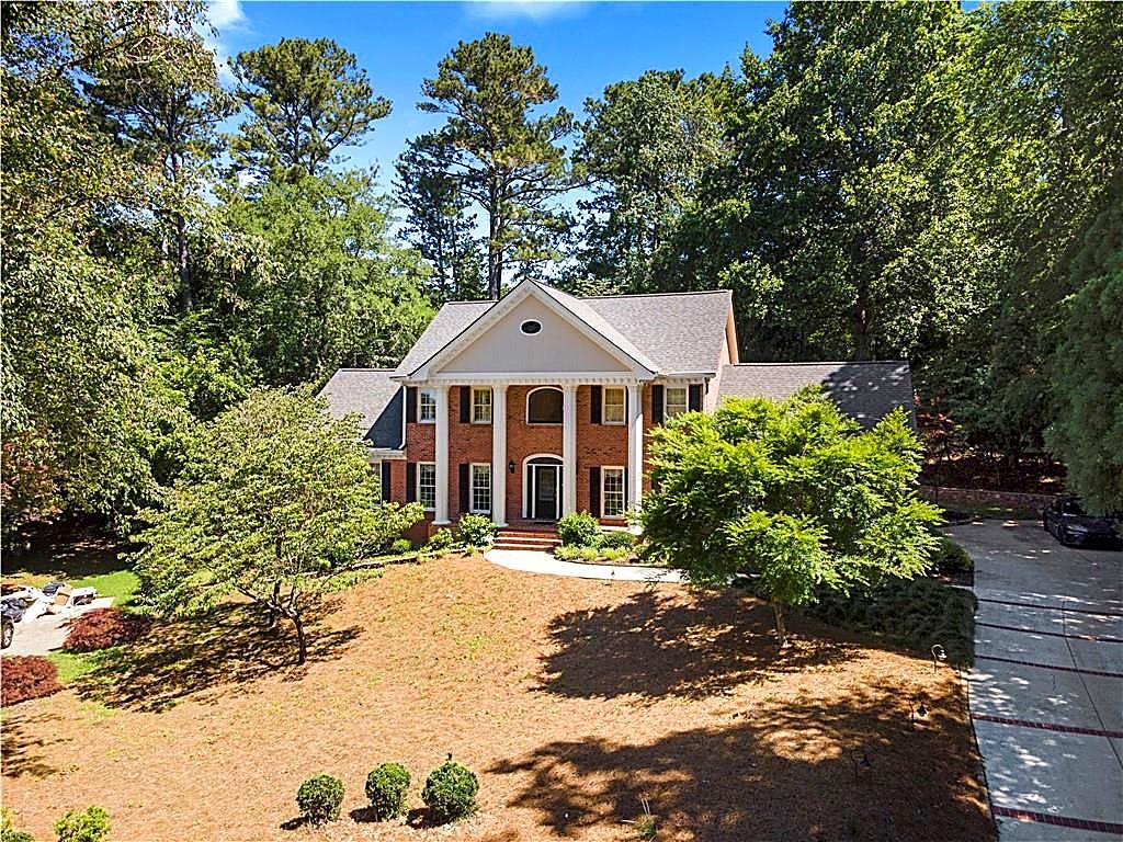 Home in Lawrenceville, GA 30044 — photo 2