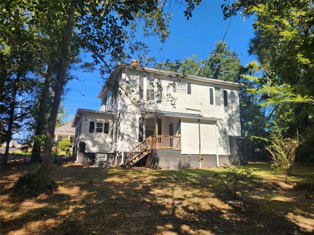 606 E Solomon Street E — photo